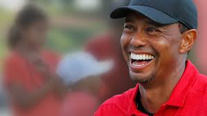 The golden golfer tiger woods has won over 100 tour events. Tiger Woods Papas Mini Me Sohn Charlie Axel 10 Ist Dem Golfprofi Wie Aus Dem Gesicht Geschnitten Bunte De