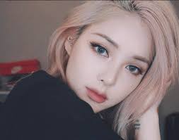 pony beauty vlogger korea untuk makeup