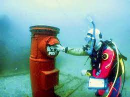The-worlds-deepest-underwater-postbox-the-name-is-also-recorded-in-the-Guinness-Book