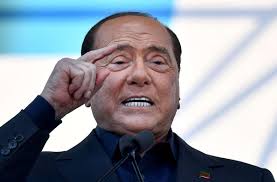 Former pm saw his supposedly junior coalition partner overtake him. Silvio Berlusconi Italiens Ex Regierungschef Positiv Auf Corona Getestet Politik Stuttgarter Zeitung