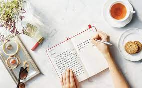 Ведение дневника: 10 причин начать записывать свои мысли