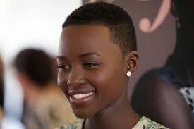 RÃ©sultat de recherche d'images pour "femme africaine cheveux courts"