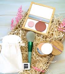 personalized makeup set bloom