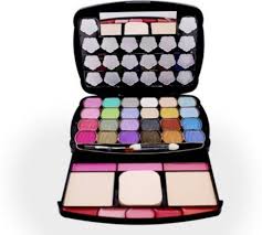 ads makeup kit at rs 500 piece makeup