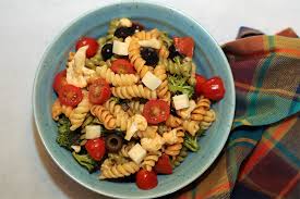 pasta salad dressing with vegetables