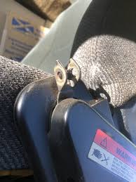 Driver S Seat Belt Buckle Problem