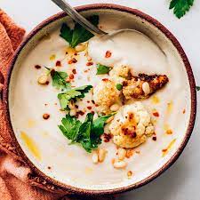 creamy roasted cauliflower soup
