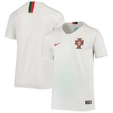 Aqui poderá encontrar toda a informação relativa ao clube. Portugal Soccer Jerseys Portugal National Team Apparel And Gear Fanatics