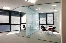 glass partition wall