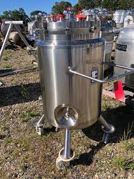 Stainless Steel Reactors Less than 500 Gallons