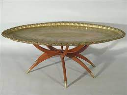 Lot Large Oval Brass Tray Coffee Table