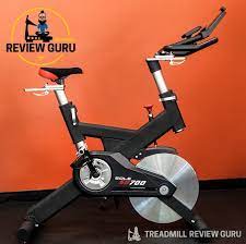 sole sb700 exercise bike review pros