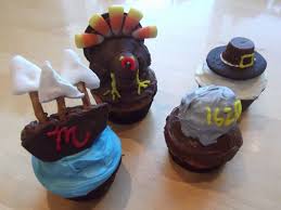 Let's not talk about the calories…wink! Thanksgiving Cupcake Decorating Celebrating Holidays