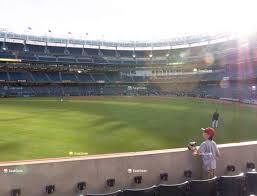 Yankee Stadium Field Level 136 Seat Views Seatgeek
