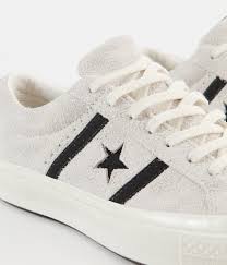 Boasting vulcanised construction, these egret coloured converse one star academy ox shoes have hairy suede uppers and contrasting black sidewall detailing. Converse One Star Academy Ox Shoes Egret Black Egret Flatspot