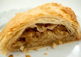 traditional apple strudel pastries