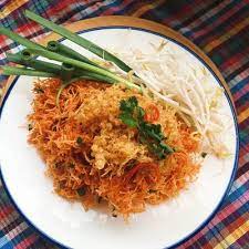 crispy rice noodles thai sweet