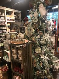 You can find all sorts of great products inside christmas crackers, that go beyond party hats and terrible christmas jokes! Christmas Stuff Is Already Out At Cracker Barrel Amazing Christmas