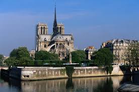 notre dame tours and activities expedia