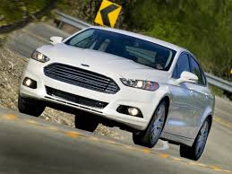 Ford—a company on a roll right now as far as building sporty cars: Ford Fusion Cd931 2012 On Review Problems And Specs