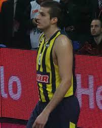 He also represents the senior serbian national basketball te. File Nemanja Bjelica 13 Jpg Wikimedia Commons