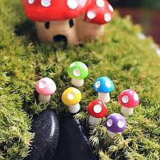 Mini 20 Pc Mushroom Miniatures Set