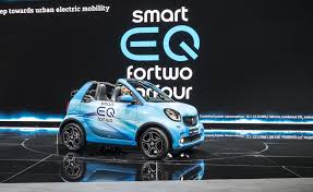 The smart car is arguably one of the automotive industry's biggest letdowns. Smart No More Why The End Of The Fortwo Has Been A Long Time Coming