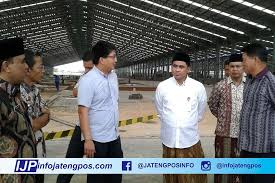 Selain itu, masyarakat di kabupaten rembang cukup. Pabrik Sepatu Di Rembang Rekrut Karyawan Asli Daerah Info Jateng Pos