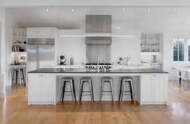 choosing the right kitchen counter stools