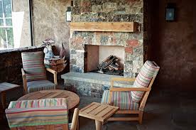 Decorating Your Log Home Fireplace