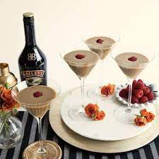Easy Cocktails You Can Make Using Baileys