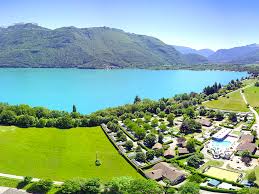 lac d annecy castillon