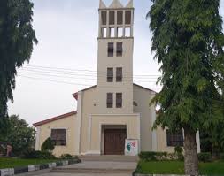 Hombres armados matan a “muchos” fieles en ataque a iglesia en Nigeria