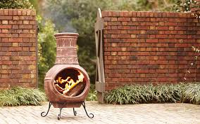 how to choose an outdoor fireplace
