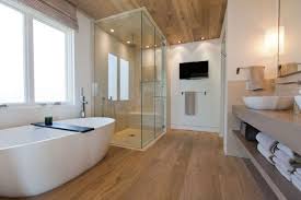 20 gorgeous bathrooms with wooden floors