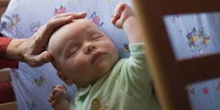 Is Co Sleeping Safe For Babies We
