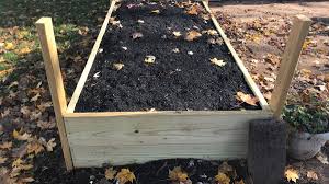 raised bed gardening soil what makes