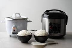 How does Aroma rice cooker Measure rice?