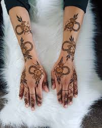 prettiest fl mehendi designs for