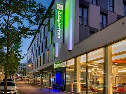 Free buffet breakfast and free wifi in public areas are also provided. Hotels In Stuttgart Waiblingen Holiday Inn Express Stuttgart Waiblingen