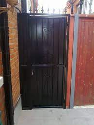 Decorative Sheeted Bar Gate Security