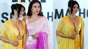 Hottie🔥💦🙄 Tanisha Mukherjee looks sizzling hot in deep neck dress with  her sister Kajol - YouTube