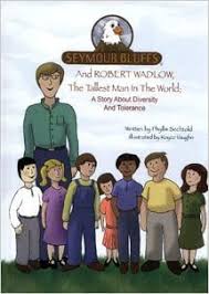 He was formerly certified as the tallest living man by the guinness world records (gwr). Seymour Bluffs And Robert Wadlow The Tallest Man In The World A Story About Diversity And Tolerance Phyllis Bechtold 9780972853842 Amazon Com Books