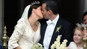 Ari turde å gjøre ting han ikke kunne. Princess Louise Of Norway S Ex Husband Ari Behn Takes His Own Life World News Sky News