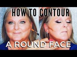 to contour and highlight a round face