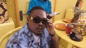 Hummer jeep, land range rover, and more. Olamide Net Worth 2021 Bio House Son And Cars