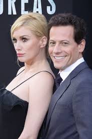 The couple met while starring together in the film 102 dalmatians and wed in 2007. Alice Evans Reveals How Husband Ioan Gruffudd S Reaction To Her Harvey Weinstein Experience Was About His Liar Role Mirror Online