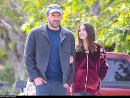 Ana doesn't want to be los angeles based and ben obviously has to since his kids live in los angeles. Ben Affleck And Girlfriend Ana De Armas Bond With The Actor S Three Kids Over A Dog Walk English Movie News Times Of India