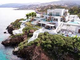 luxe maisons avec plage privée à vendre