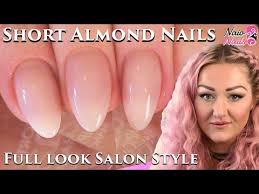 short almond shape acrylic nails